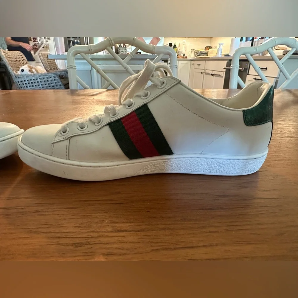 Gucci Women’s Sneakers Ace Trainer With Bee Size 37.5 - Picture 8 of 11